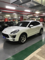 2016 Porche Macan - Image 2